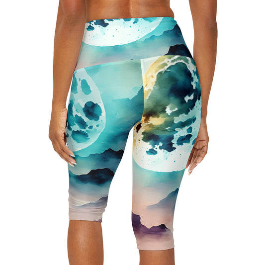 Yoga Capri: Moon Design